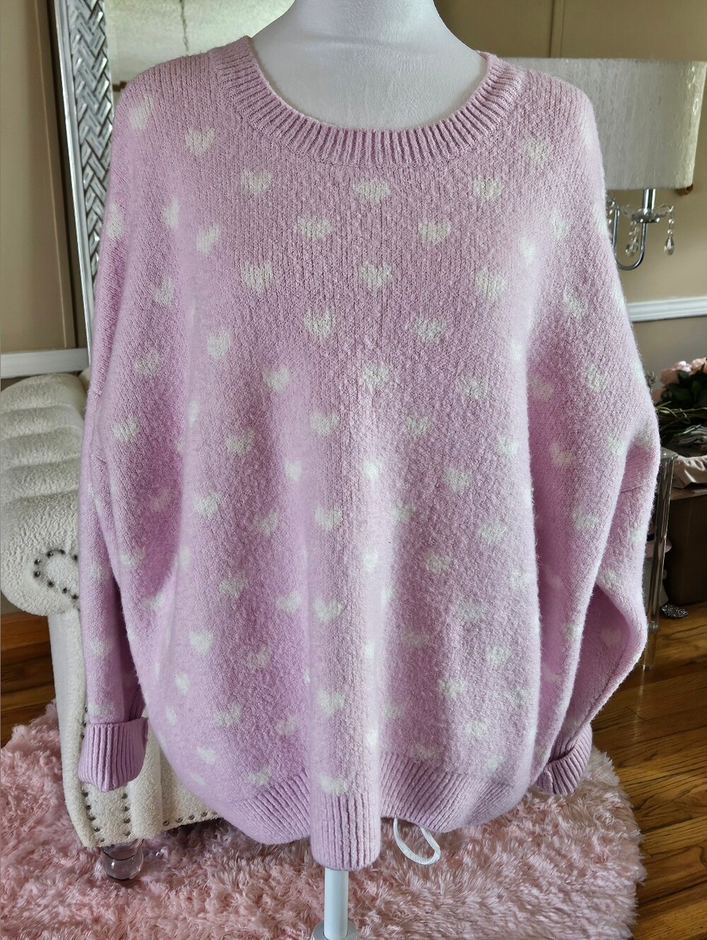 ♡Vince Camuto Pink and White Heart Crewneck Sweater